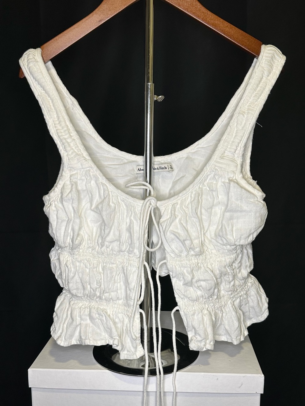 Abercrombie & Fitch Cream Ruched Tie-Front Crop Tank